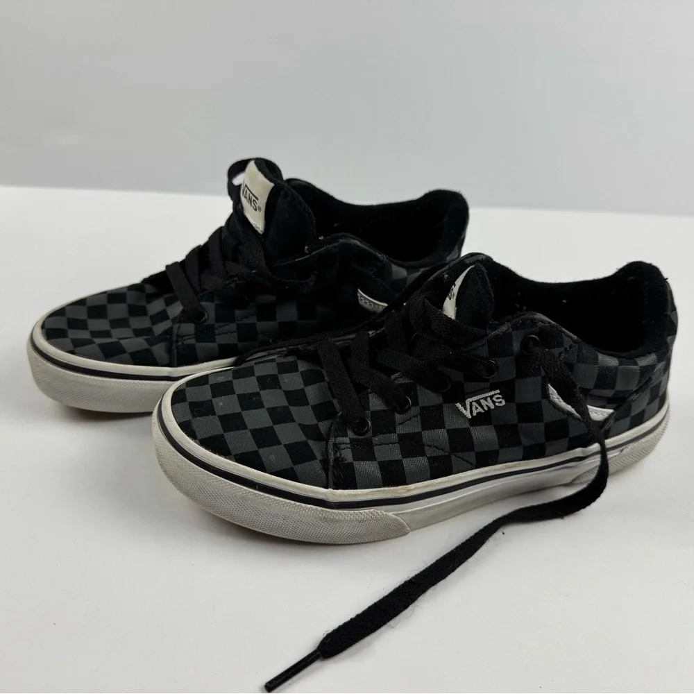 Vans Kids Sheldan low top sneakers youth size 3